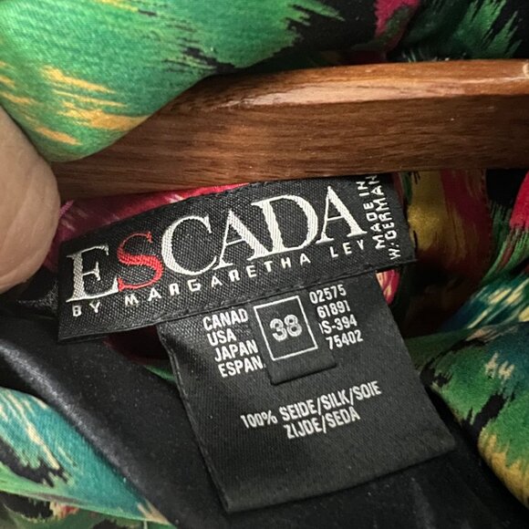 VTG Escada Maragaretha Ley Multicolor Floral Silk Bow Button Back Blouse 38 US 8 - Picture 7 of 7